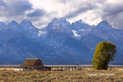 Barn;Grand-Teton-National-Park;Morman-Row;Mountains;Storm;Wyoming;clods;fence;sc